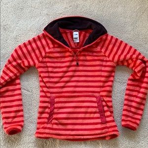 NORTH FACE QUARTER ZIP